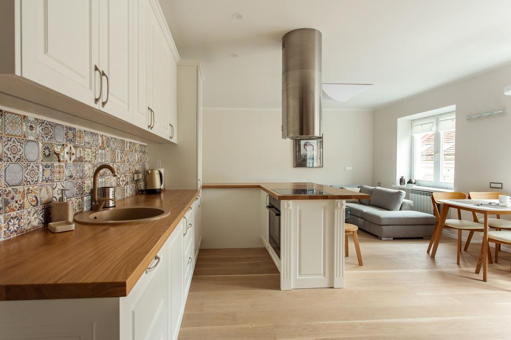 #Stayhere - Spacious 2Bdr Two Floor I Heart Of Old Town VNO Exterior photo